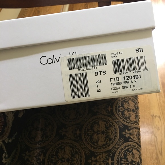 Calvin Klein Mary Janes Size 8M - Picture 6 of 8